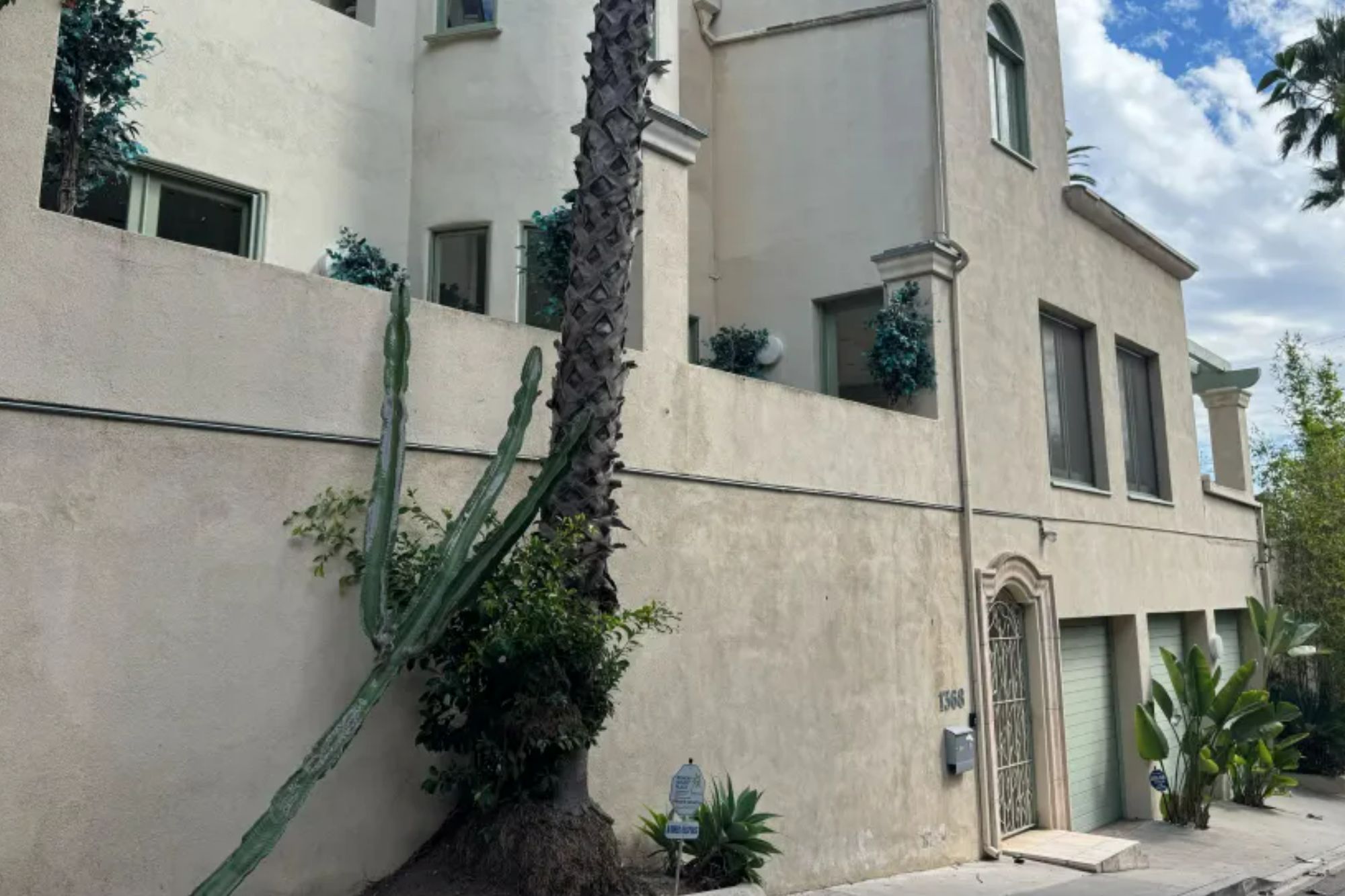 Bombshell new probe launched into death of teen found in singer D4vd’s Tesla