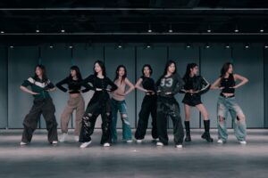 Watch: Hearts2Hearts Shows Off Razor-Sharp Synchronization In Dance Practice Video For “FOCUS”
