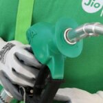 Reliance grabs Mideast oil as Russian flows scrutinized