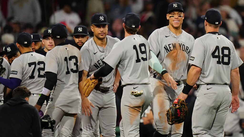Yankees clinch 33rd straight winning season, the second-longest streak in North American pro sports history
