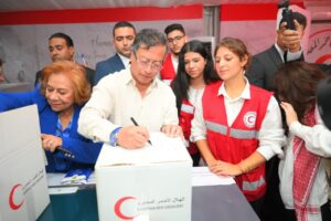 Colombia’s Petro visits Egyptian Red Crescent, lauds Gaza relief work