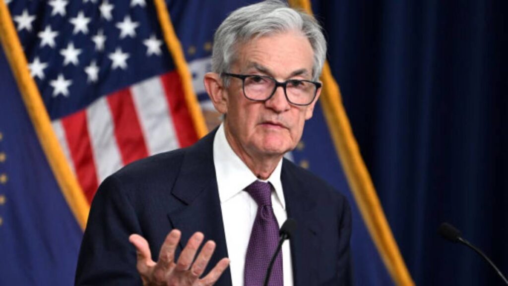 Fed chair cites dual risks over jobs, inflation as politics loom
