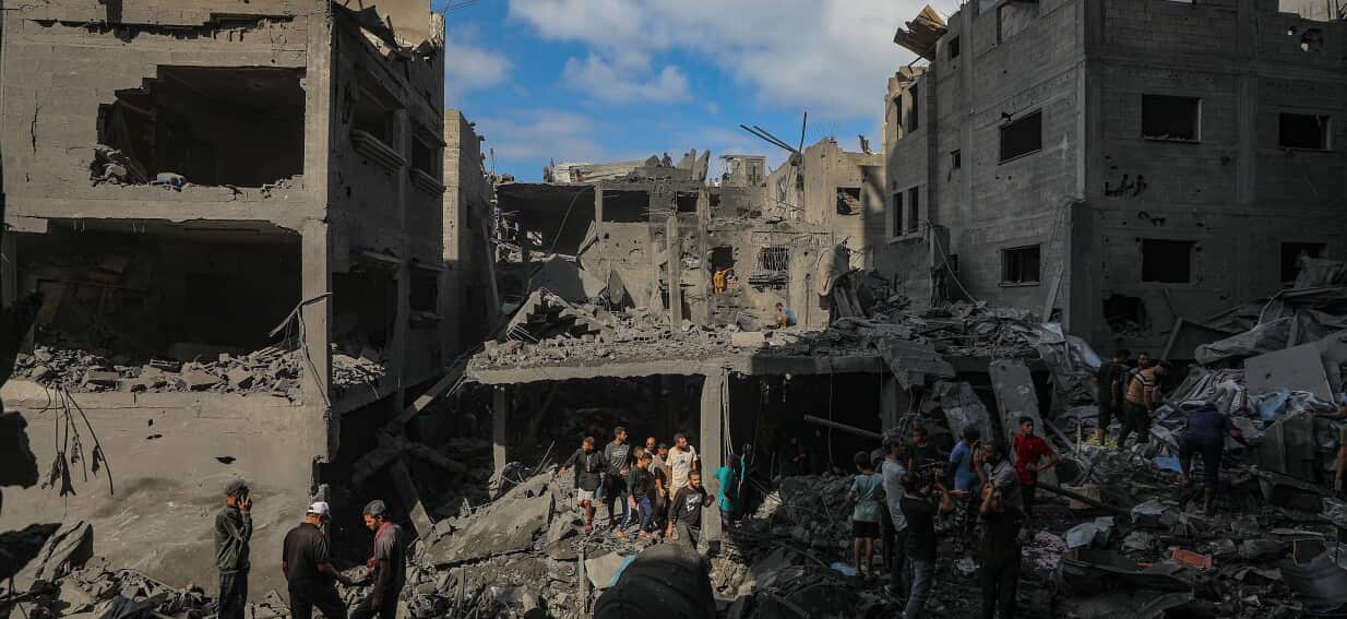 More than 100 Palestinians killed in Israeli airstrikes on Gaza, health ministry says