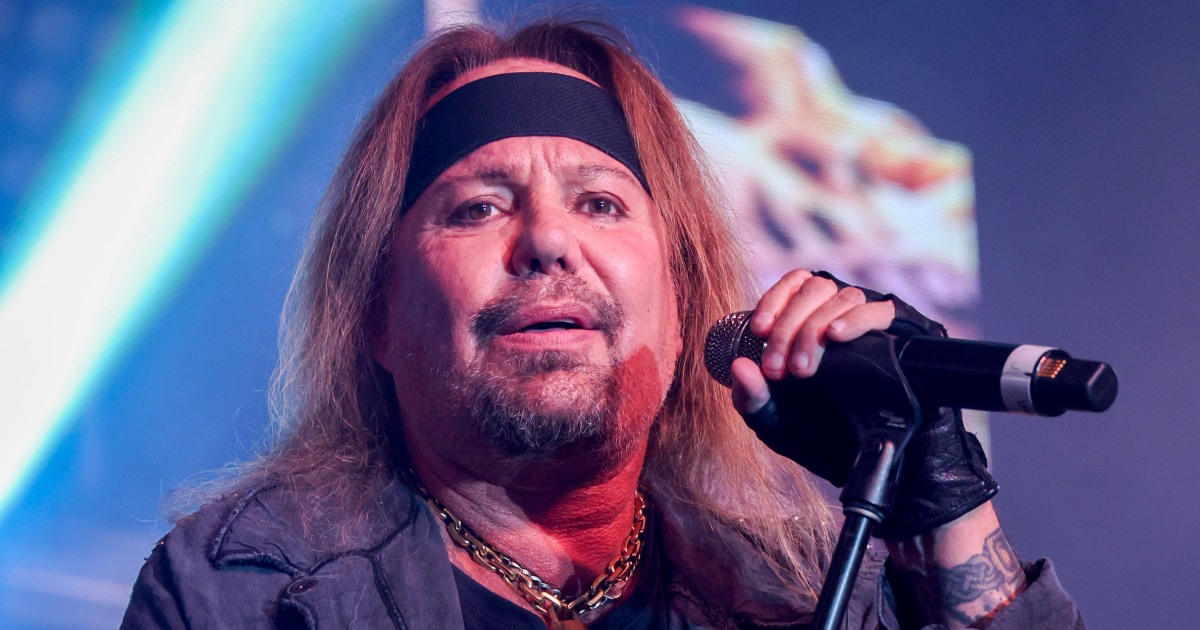 Mötley Crue singer Vince Neil reveals he had a stroke last year: ‘I had to learn to walk again’