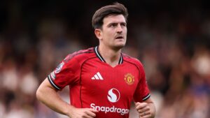 Harry Maguire ready to turn down staggering £500k-a-week offer amid talks for new Man Utd contract