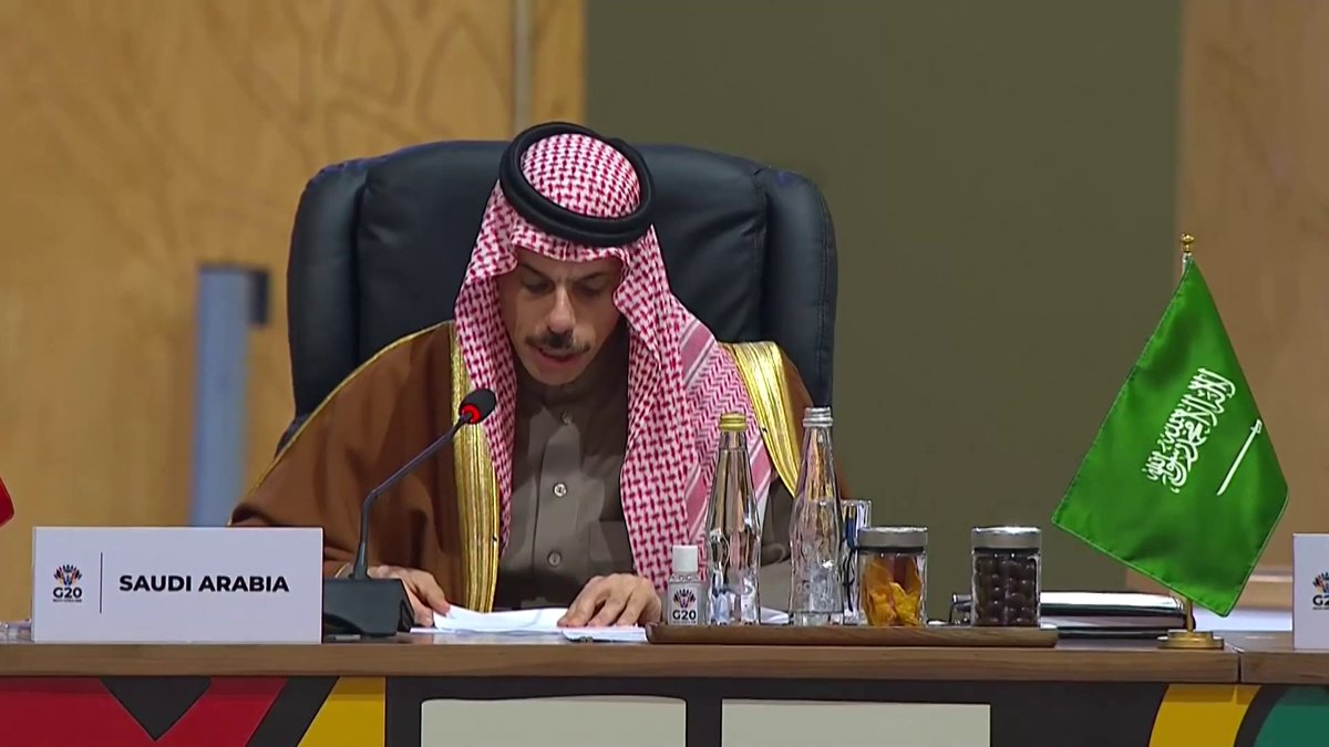 Saudi FM Urges Fair Mineral Access, Responsible AI at G20 Summit