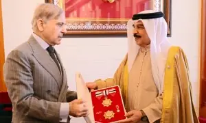 Pakistan, Bahrain pledge to deepen economic, defence ties