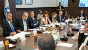 Under US pressure, Netanyahu says Gaza crossings will reopen for aid when Hamas bombing ceases