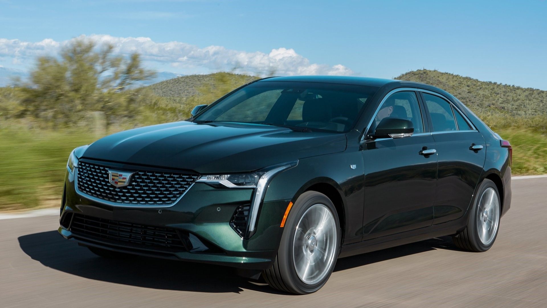 Used American luxury sedan with reliability comparable to Lexus models