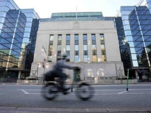 Food costs are spiralling. These Canadians are turning to food banks for help.