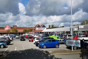 Supermarket shoppers given parking warning as expert says you are doing it wrong