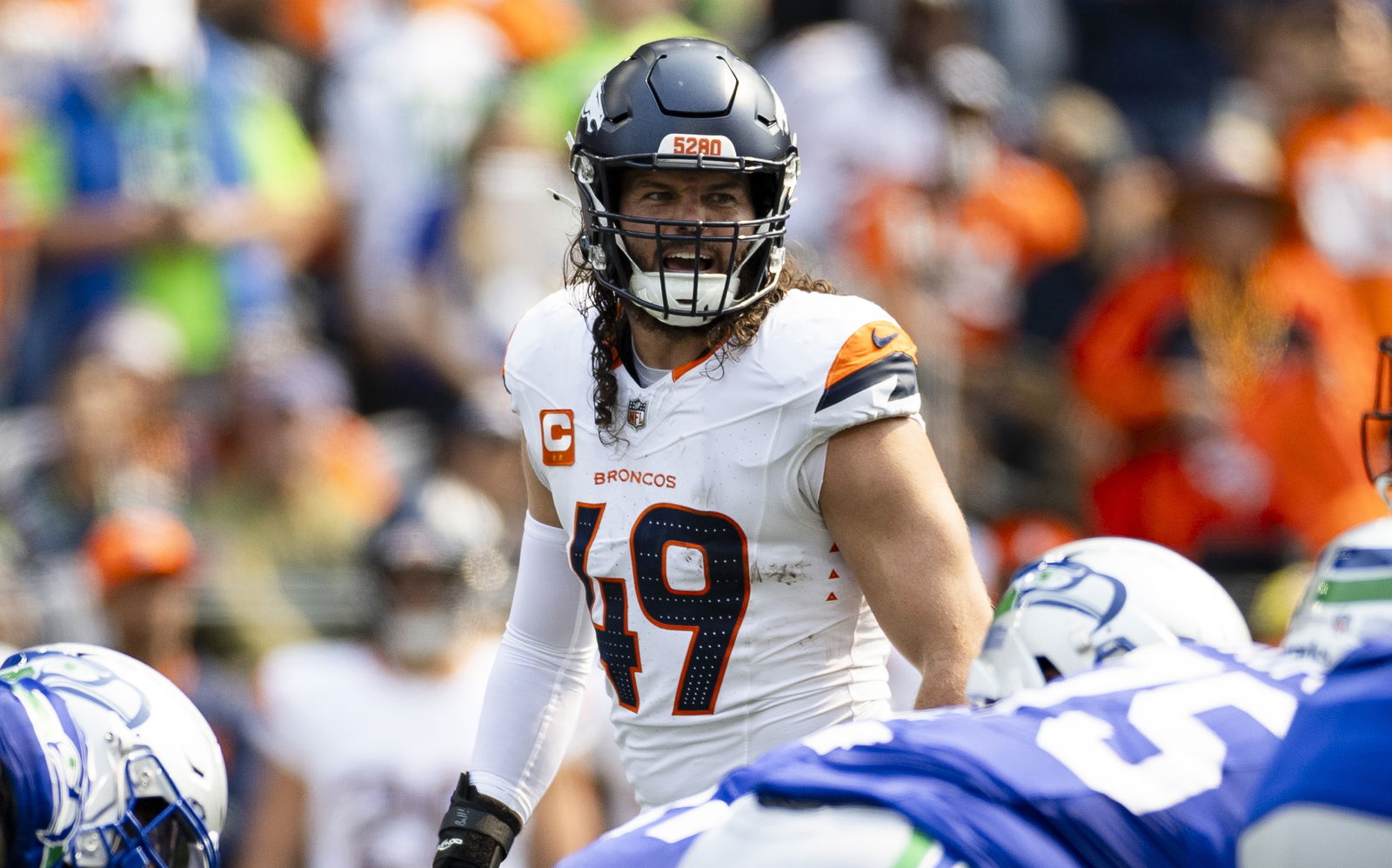 Former CFL LB Alex Singleton returns for NFL’s Denver Broncos three weeks after cancer surgery