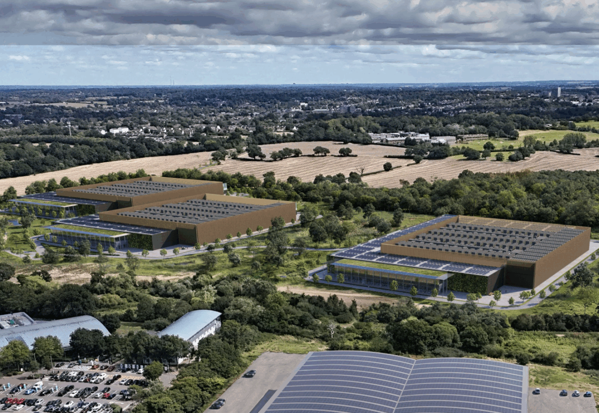 Land deal paves way for £3.9bn Hertfordshire data campus