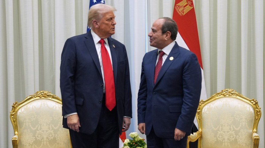 Live updates: Trump gathers smattering of world leaders in Egypt for peace deal on Gaza