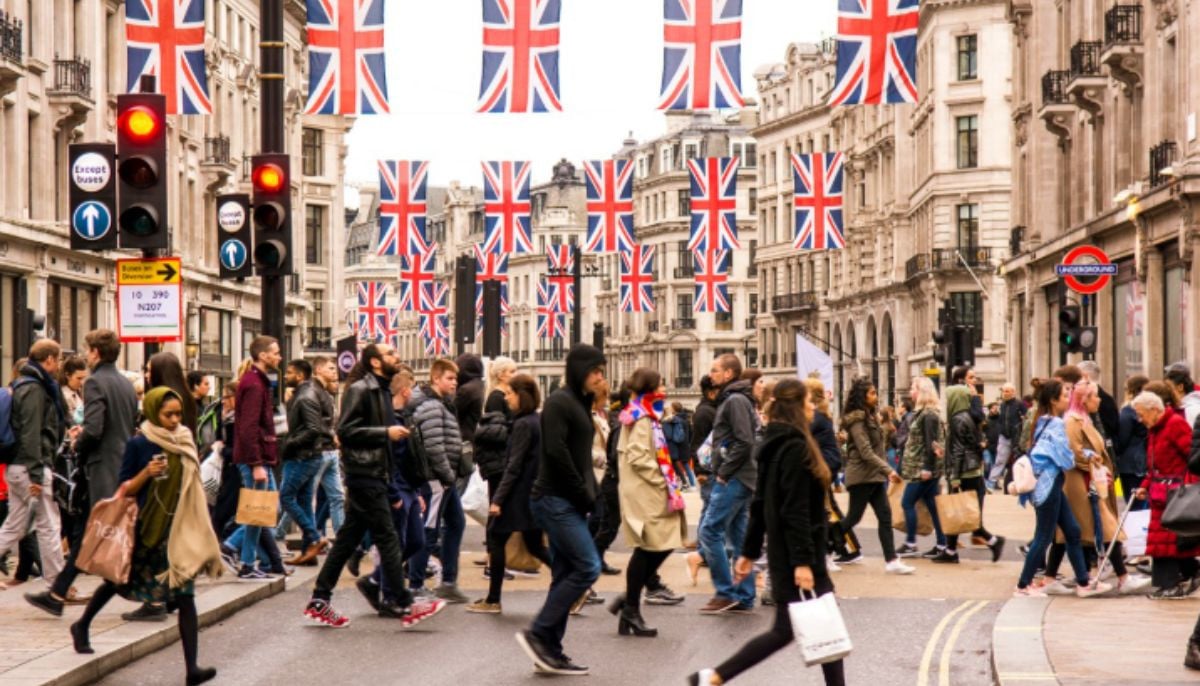 London plans to impose ‘tourist tax’ ahead of Christmas holidays