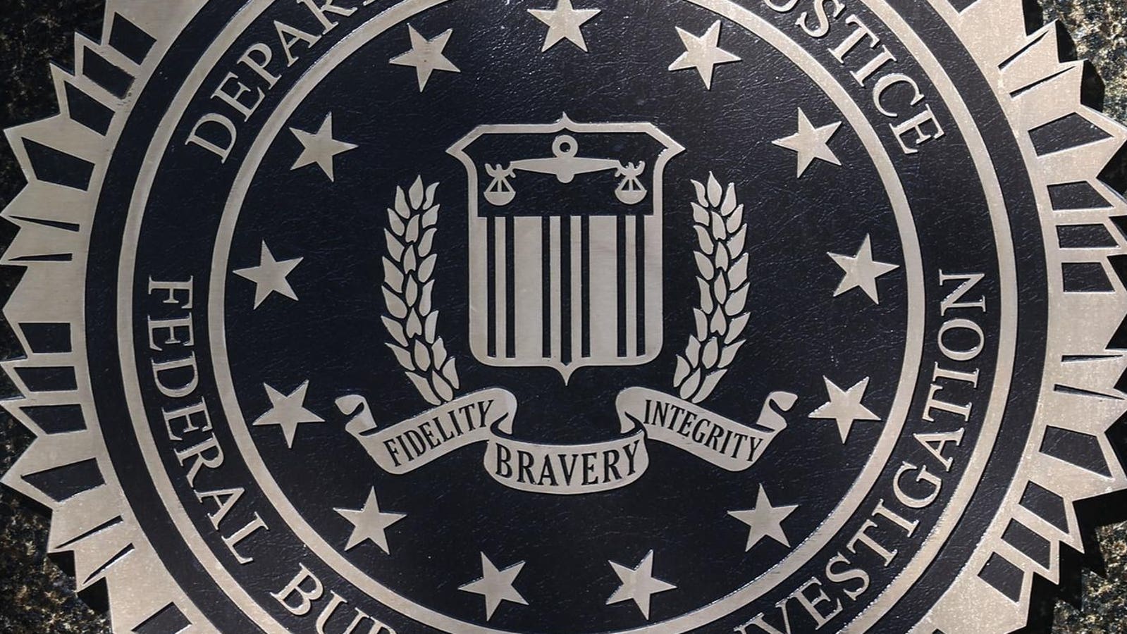 FBI Warning-Change WhatsApp, Google Messages, iMessage And Facebook Messenger Apps