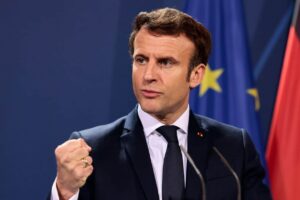Macron to Visit Egypt on Monday to Discuss Next Phases of Gaza Peace Deal