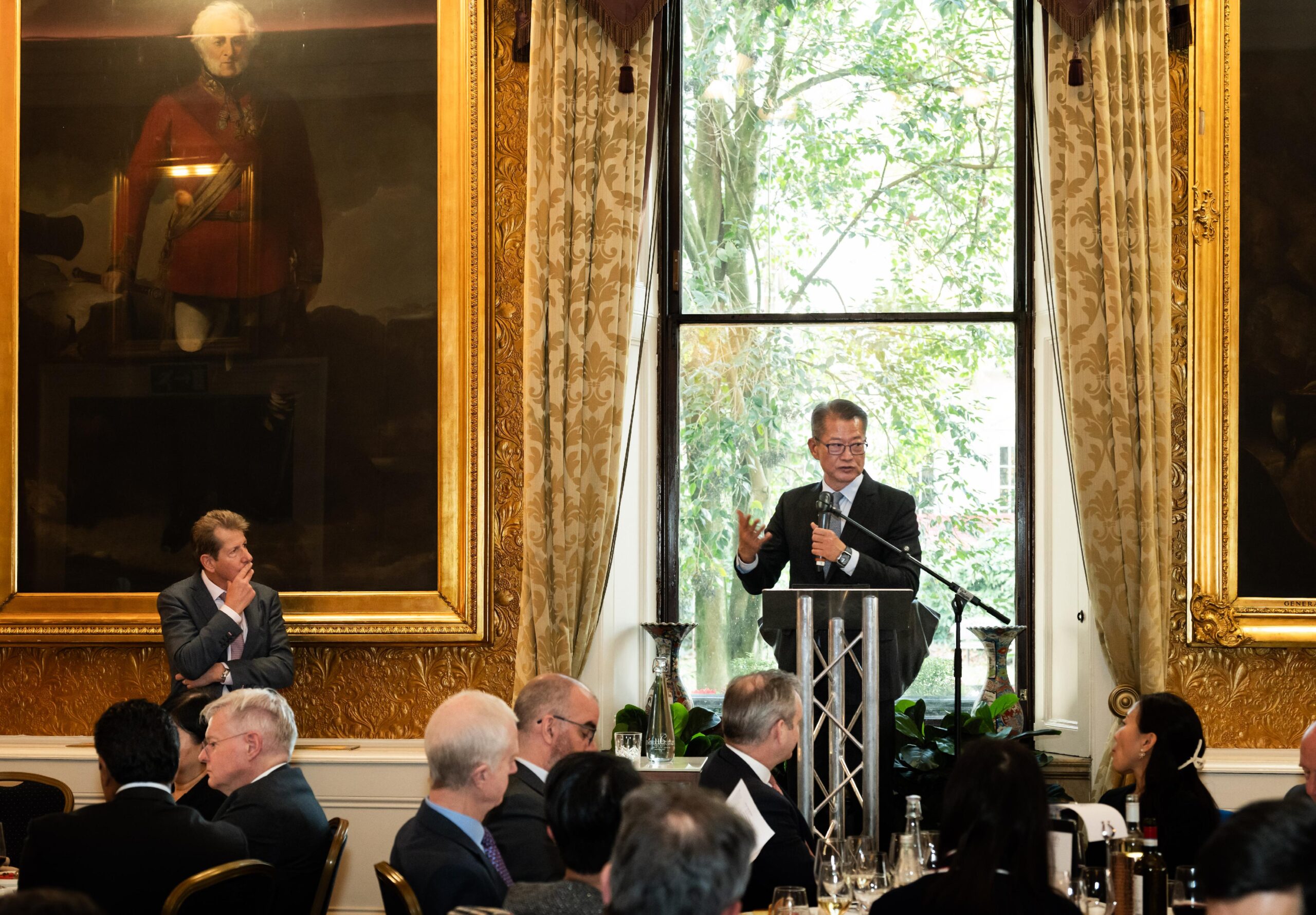 Speech by FS at Hong Kong Association Luncheon in London, UK (English only) (with photos)