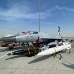 ‘Let Us Serve You Tea!’ Pakistan Welcomes Indian Officers as They Take Photos with JF-17 Thunder at the Dubai Airshow