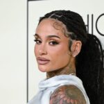 Kehlani Brings “Nini’s Fluff & Fold” To “Jimmy Kimmel Live!” For Breathtaking “Folded” Performance
