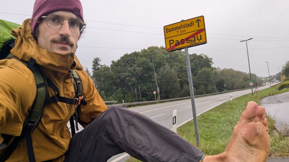 What a Difference a Day Makes: Eamonn Keaveney — It’s the trip of a lifetime, just with sore feet