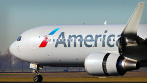 American Airlines makes passengers a major loyalty program offer