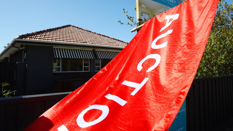 Property markets cooler as Australians pay back an extra $51 billion