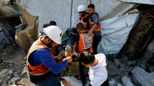 Winter storms cause war-damaged buildings to collapse in Gaza