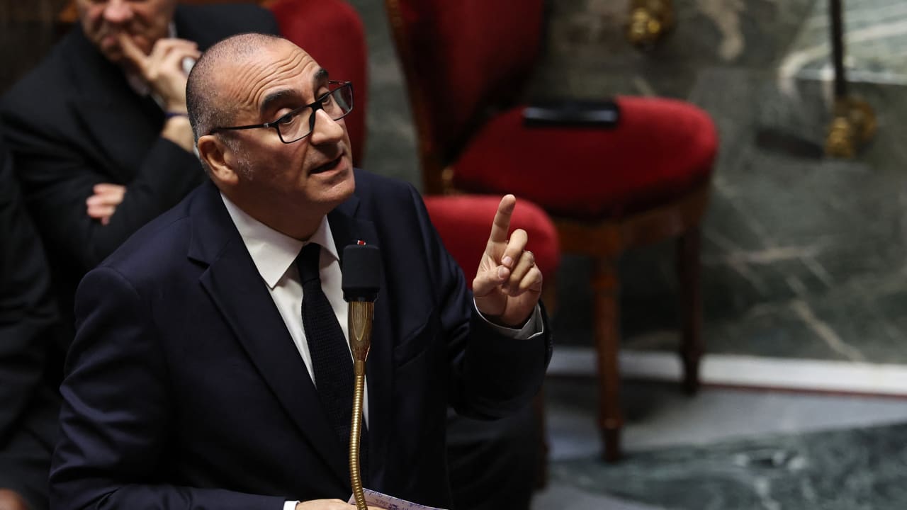 New French interior minister tells Jewish community that antisemitism won’t be tolerated