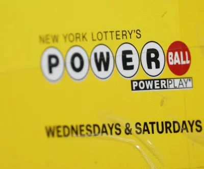 Powerball prize climbs to $1 billion after 40 winnerless drawings