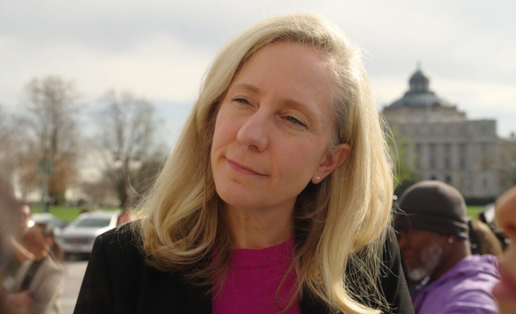 What Spanberger’s win in Virginia means for the data center-energy debate 