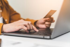 AI fuels surge in digital holiday scams