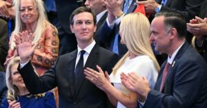 Kushner returns to team Trump, as ethical questions swirl