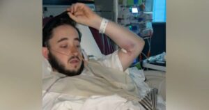 American wounded in Bondi Beach shooting while volunteering at Hanukkah event