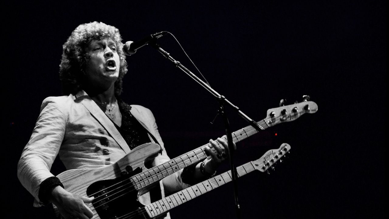 “Rickenbacker had a doubleneck guitar and bass, so I bought one. Then Fender came to me and said, ‘Why are you playing that?’” How Moody Blues bassist John Lodge found another gear with a Fender double-neck that was half P-Bass/half Telecaster