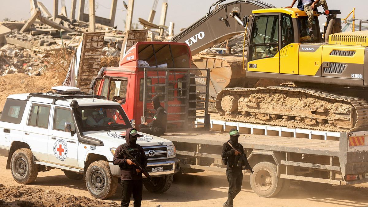 Hamas says will give up arms to a Palestinian authority ‘if occupation ends’