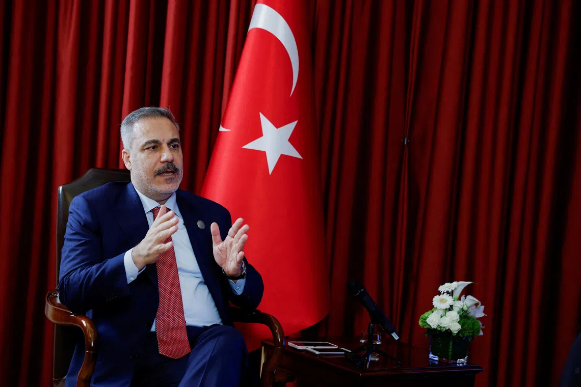 Turkey says Gaza administration, police force should come before Hamas disarmament in ceasefire deal