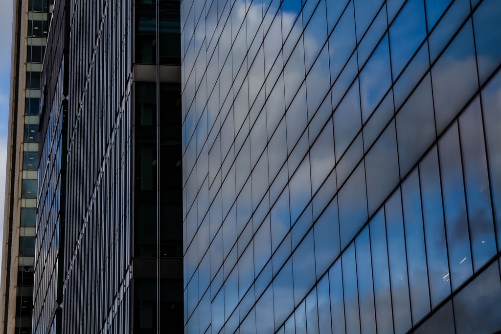 London primed for office building boom