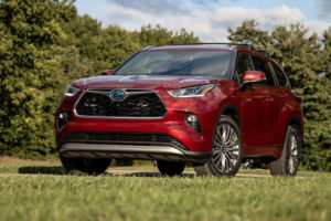 Toyota To Start Exporting American Models To Japan