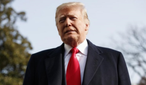 ‎Trump signs executive order to block state-level AI