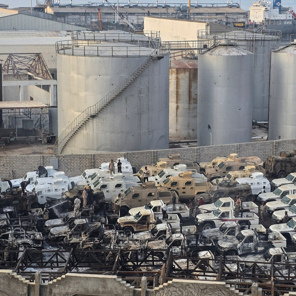 Saudis Say Airstrike in Yemen Targeted Arms From U.A.E.