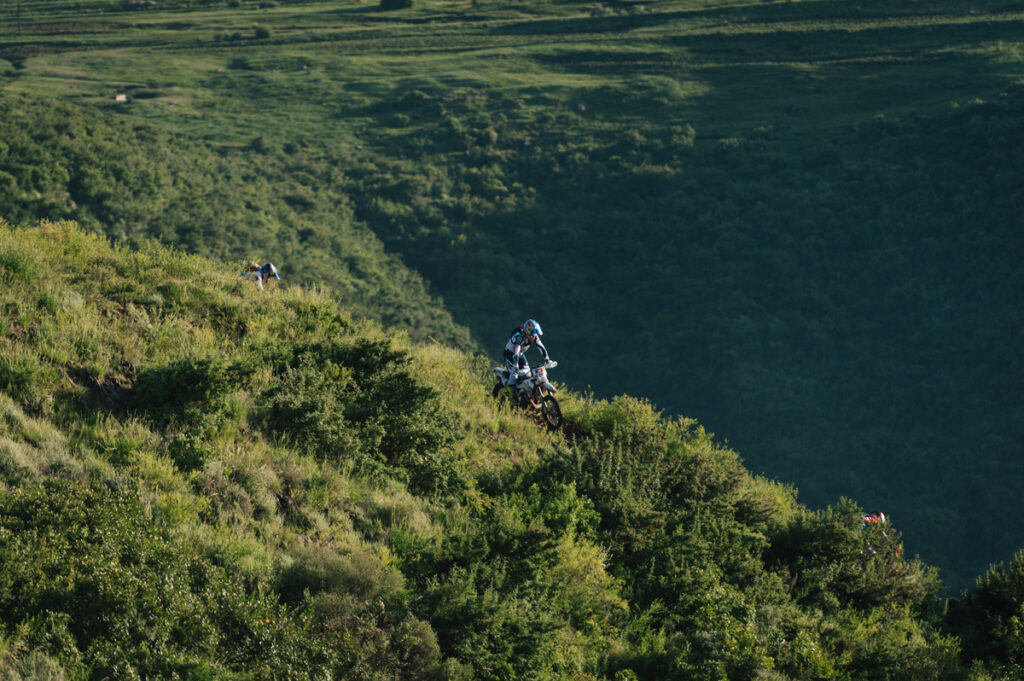 Wade Young Sidelined, Moore Steps Up at Roof of Africa!