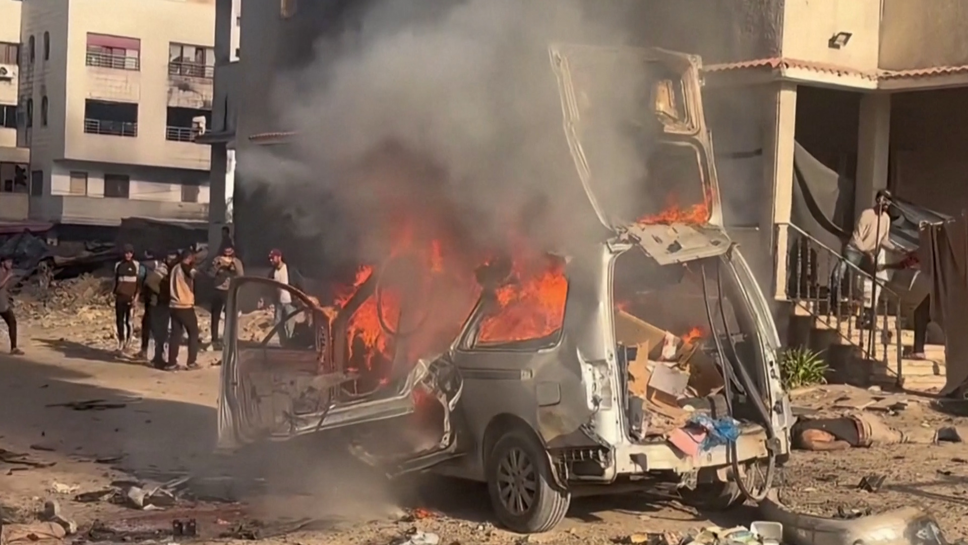 Israel launches fresh wave of deadly air strikes across Gaza