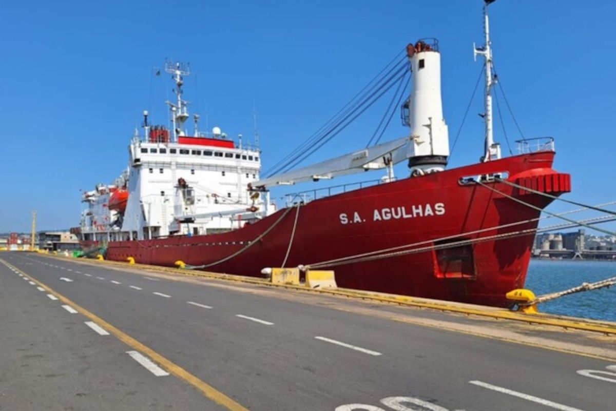 Iconic SA Agulhas polar research vessel to be auctioned