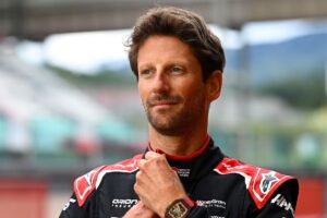 Romain Grosjean reunited with F1 helmet that saved his life in 2020 Bahrain crash