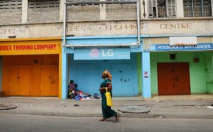 In Ghana’s markets, ‘brotherly bonds’ with Nigeria are being tested