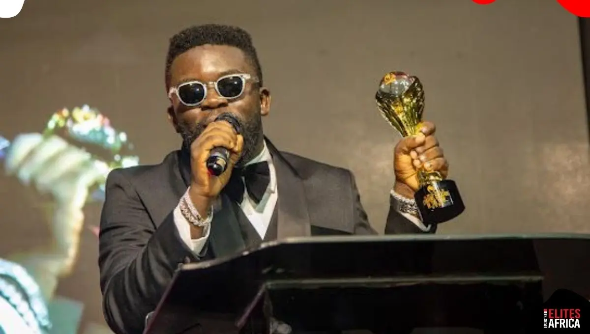Adekunle Gold, Tunde Onakoya, Mama Deola Win Big at the MOI Awards – Full list of winners
