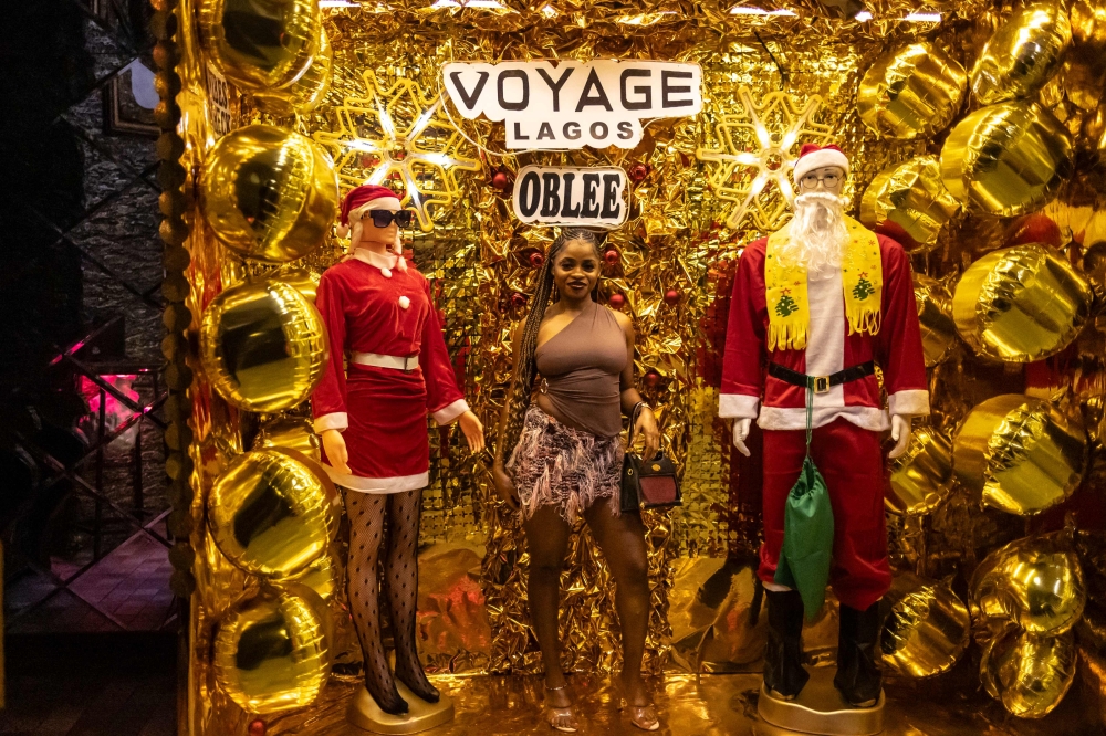 From champagne showers to cash spraying — Lagos parties till dawn in Detty December