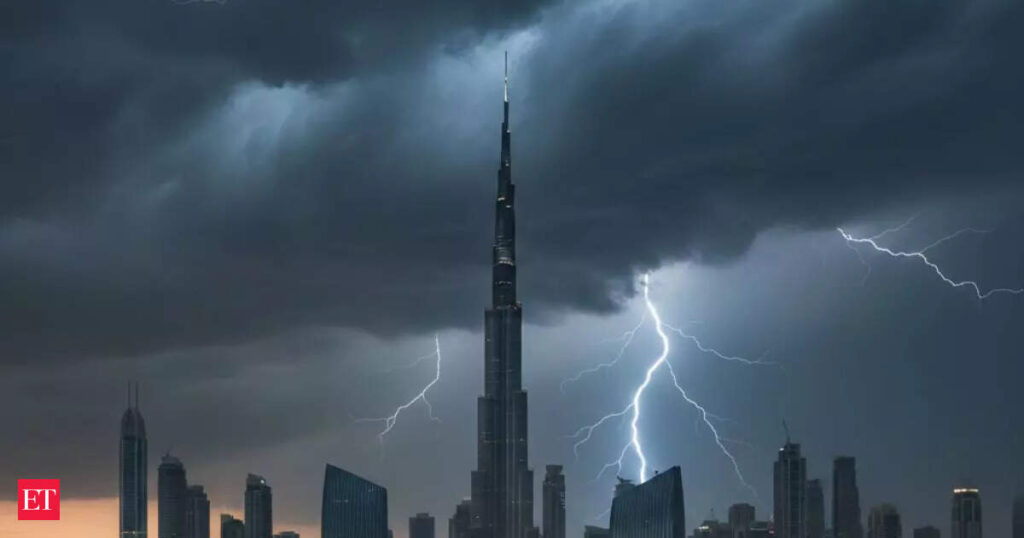 Dubai plans this week? Police ask people to stay alert as unstable weather conditions loom