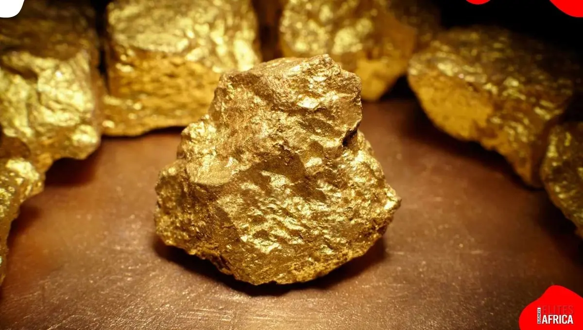 Gold Hits Record High Above $4,500